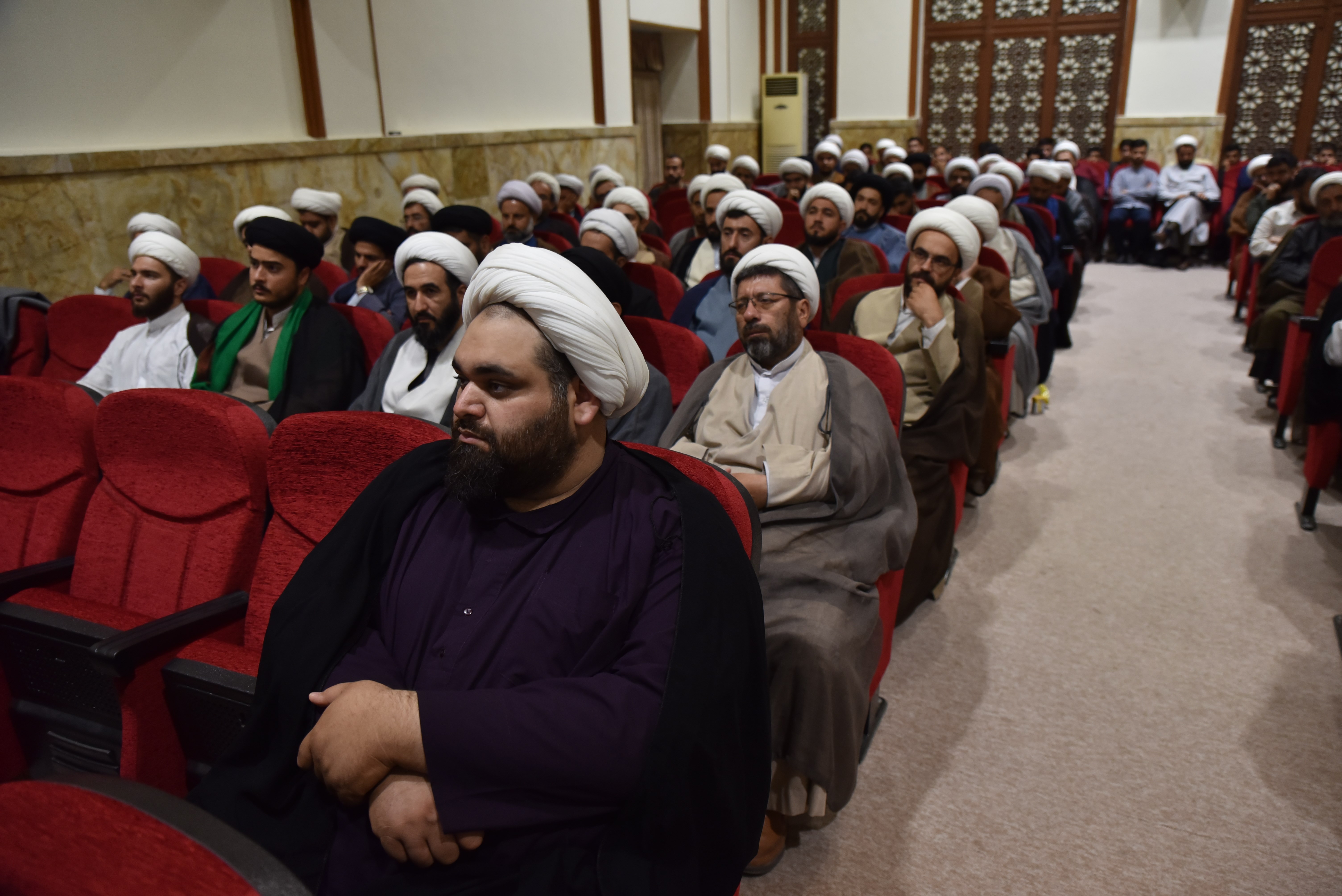 جلسه با اساتید گرگان