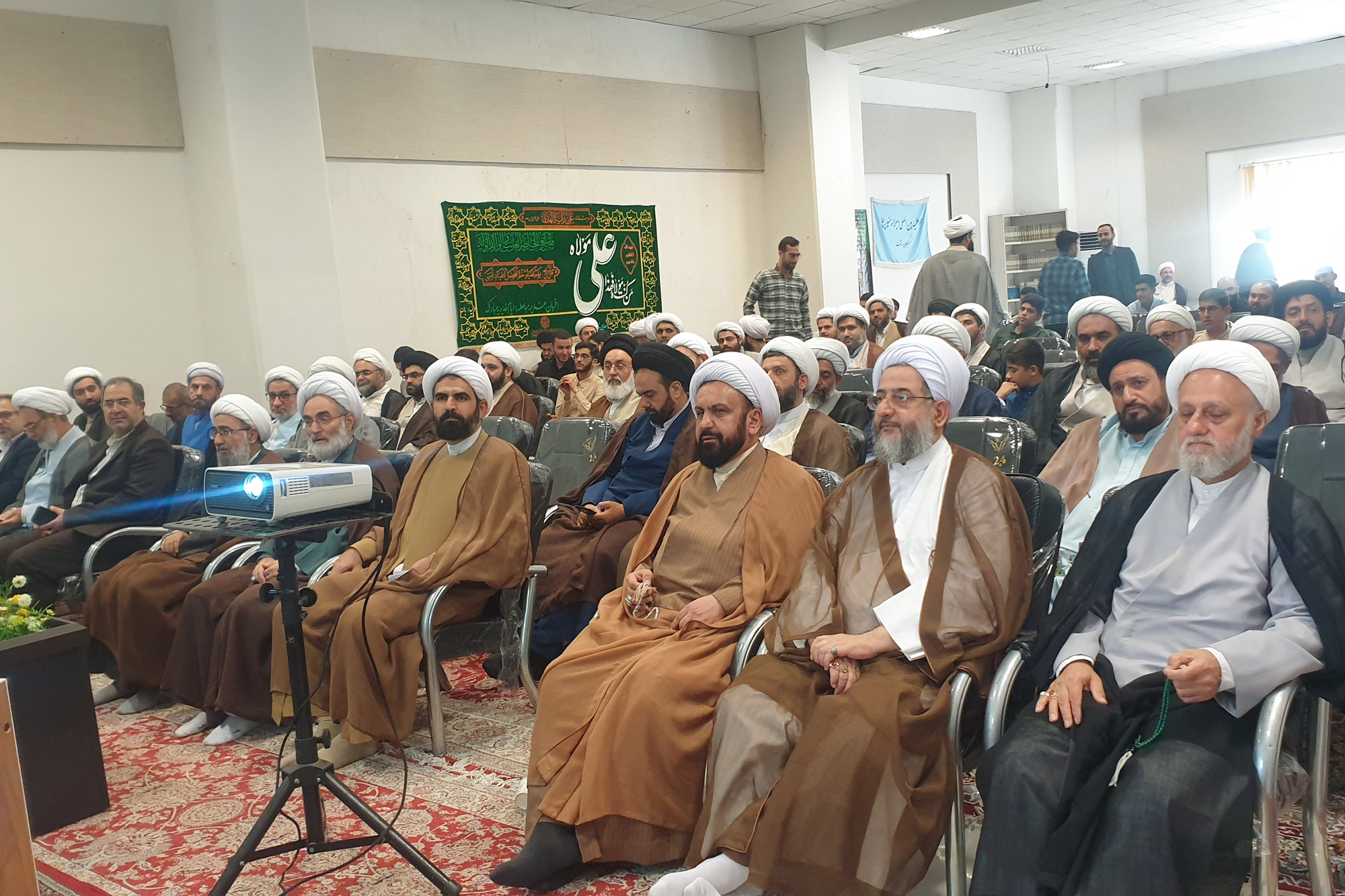 سخنرانی آیت الله مروی در مراسم افتتاحیه حوزه های علمیه استان گیلان 3