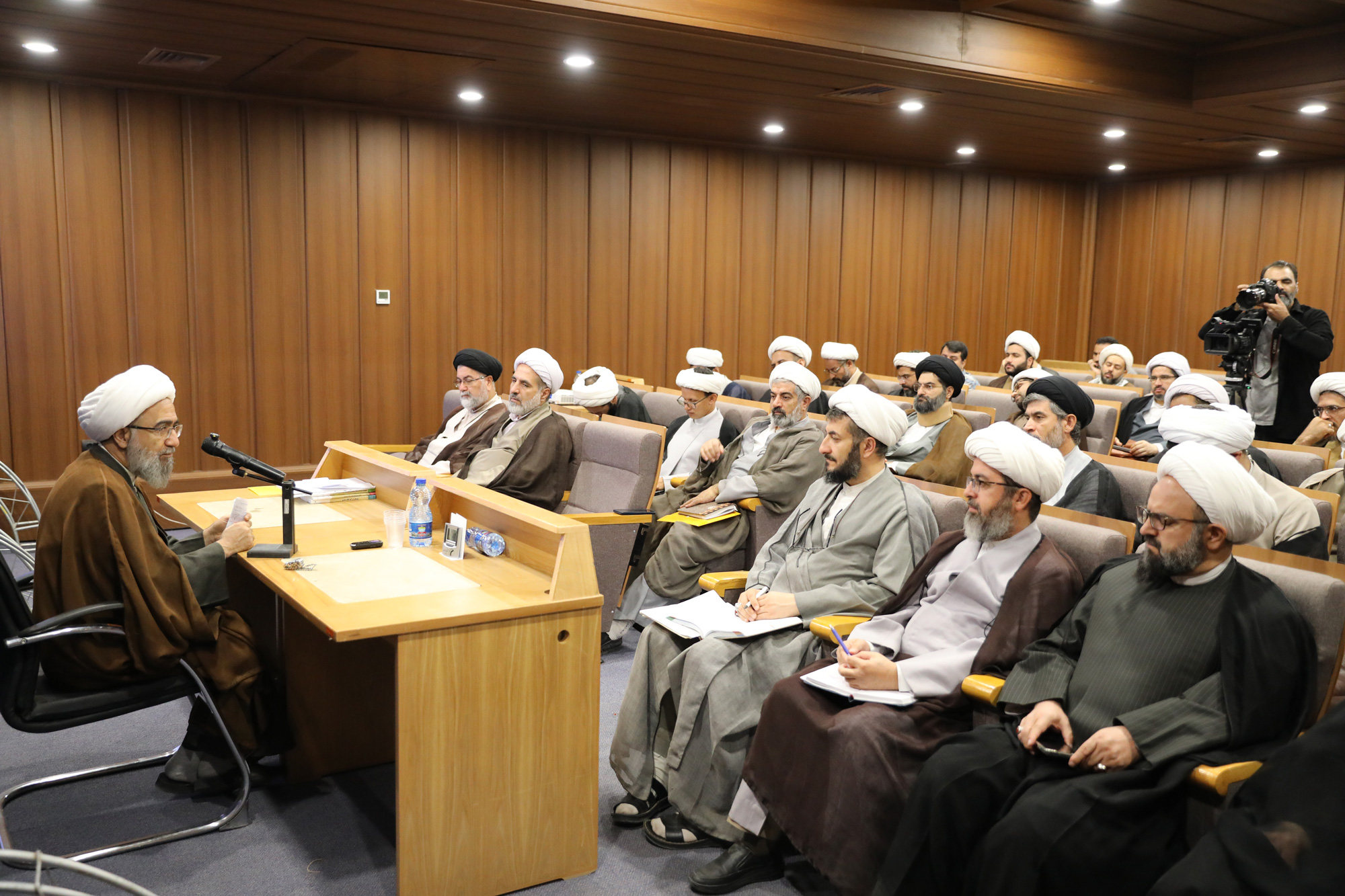 سیزدهمین اجلاسیه معاونین پژوهش استانها 1