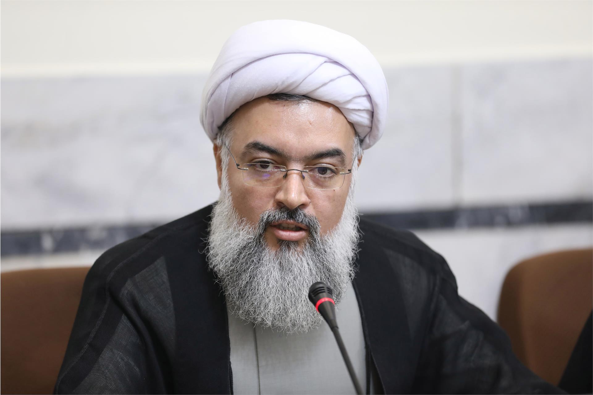 نشست هم اندیشی با اساتید سطوح عالی (تیرماه 1402)