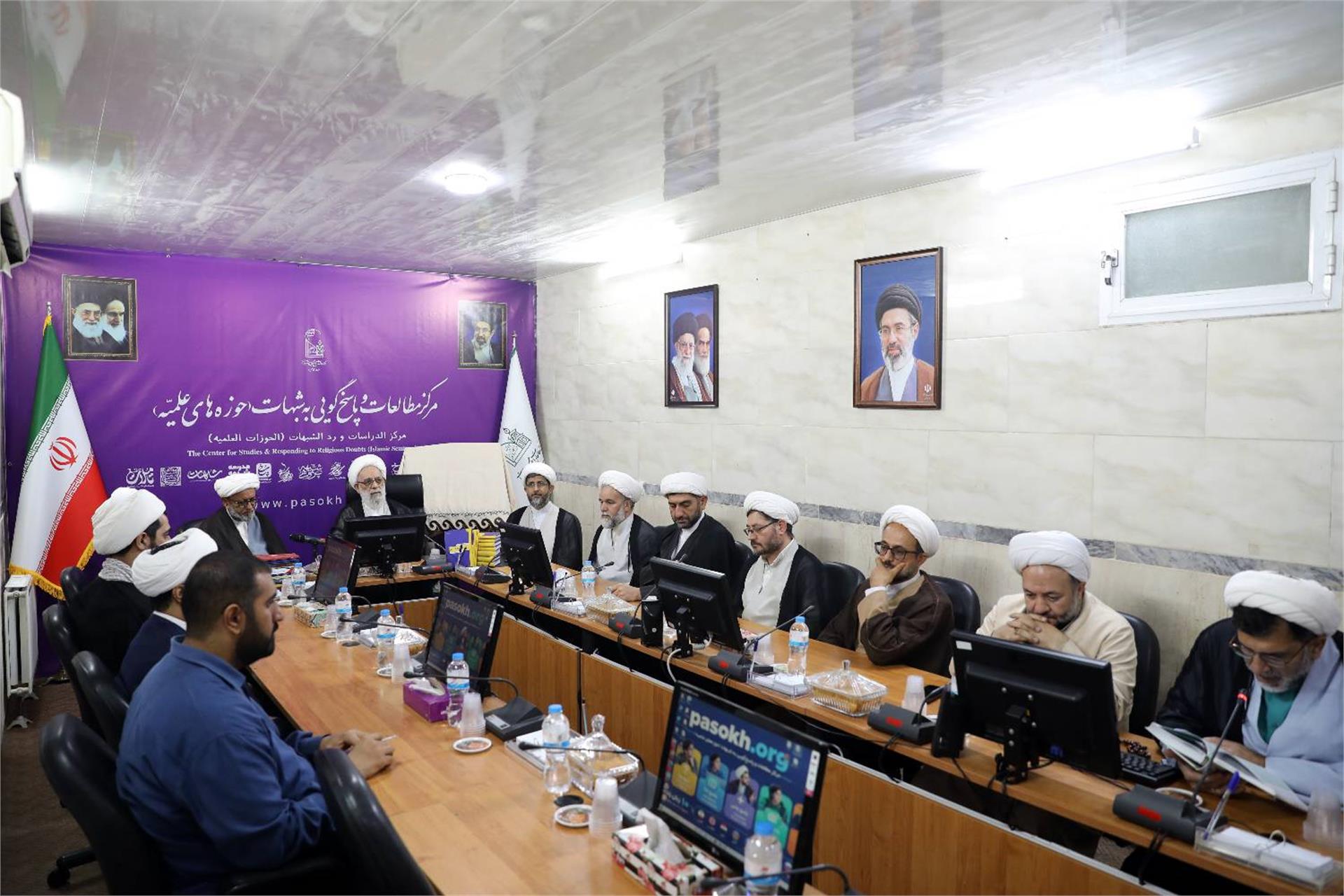 بازدید از مرکز مطالعات و پاسخگویی به شبهات - 21 مهر 1405 (2)