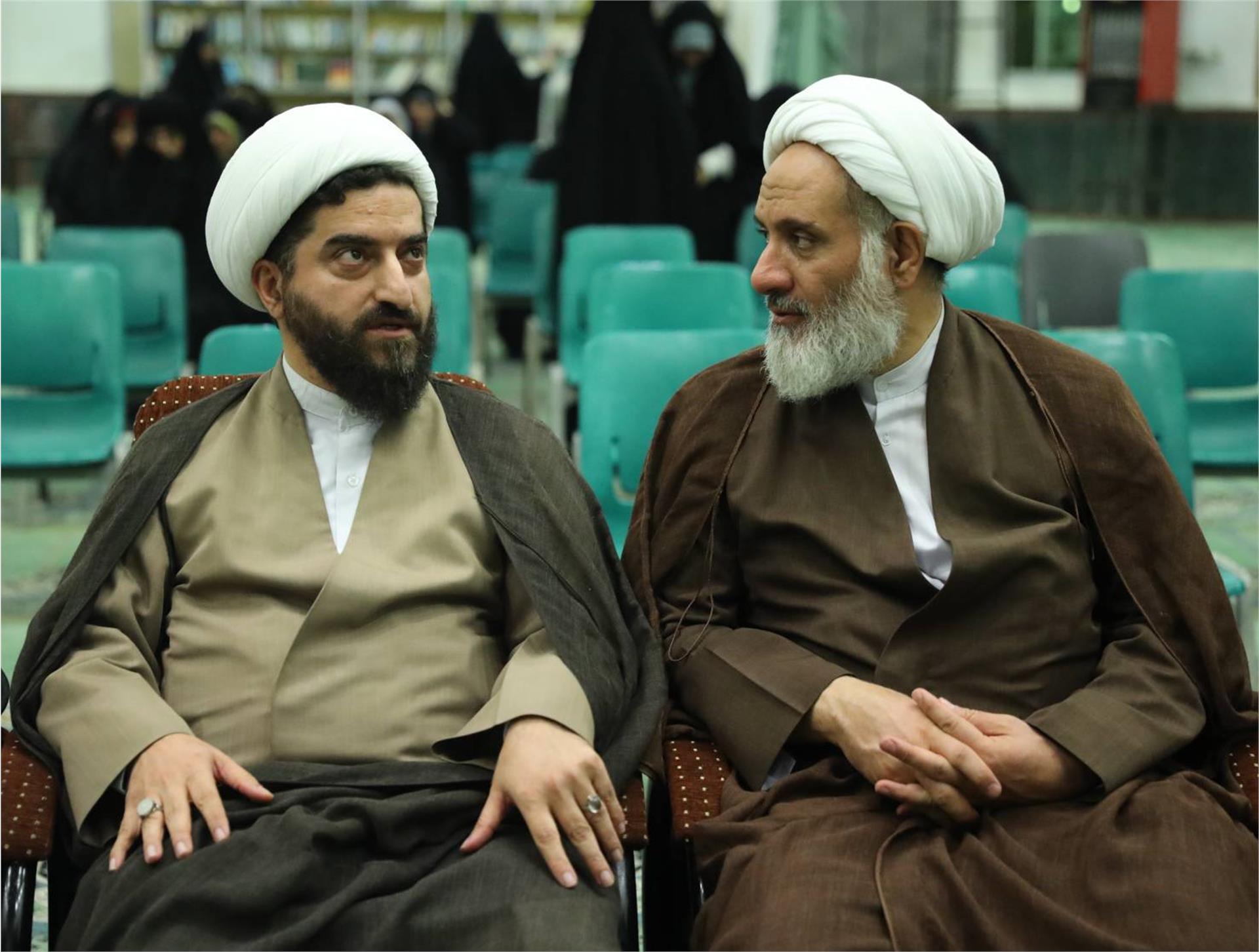 نشست با طلاب و اساتید مدرسه المهدی رامسر - 15 شهریور 1405 (2)