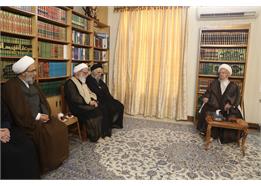 اعضای شورای عالی حوزه‌های علمیه با آیت الله العظمی مکارم شیرازی دیدار کردند