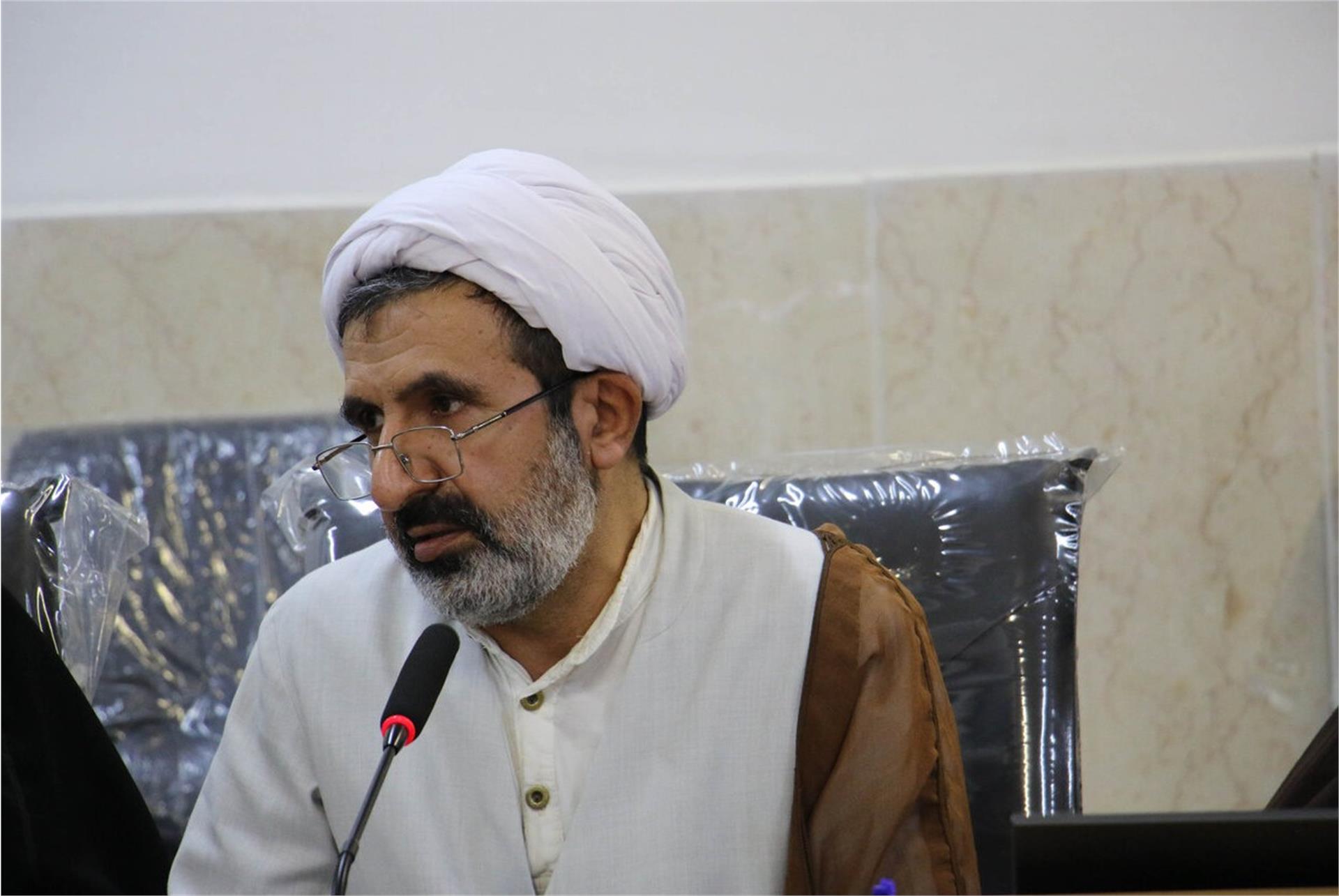 نشست مدیران مراکز حوزوی اصفهان با آیت الله شب زنده دار (آذر 1404) (2)