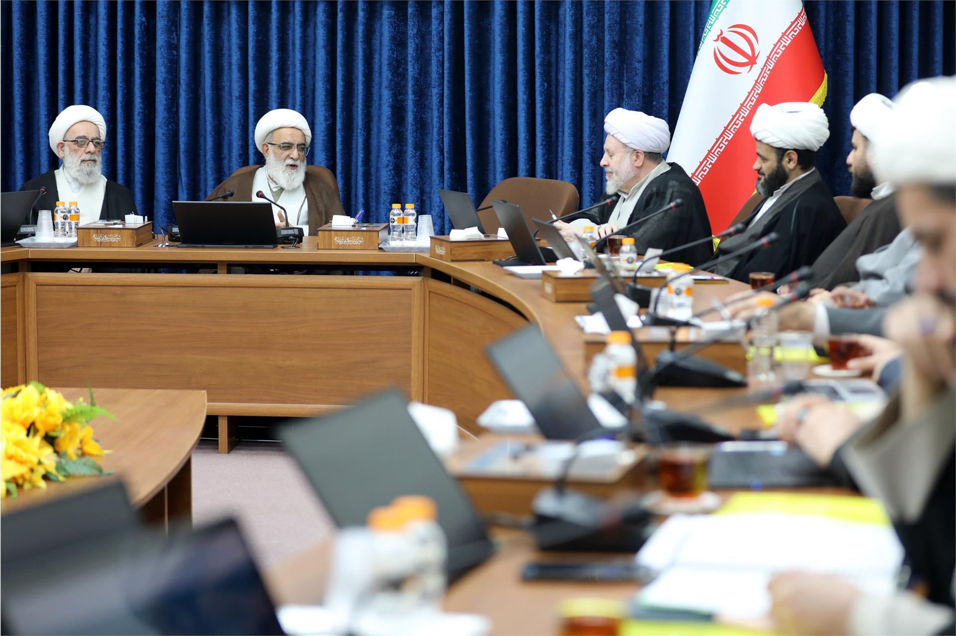 سلسله نشستهای اساتید و فضلای حوزه علمیه جلسه دوم (2)