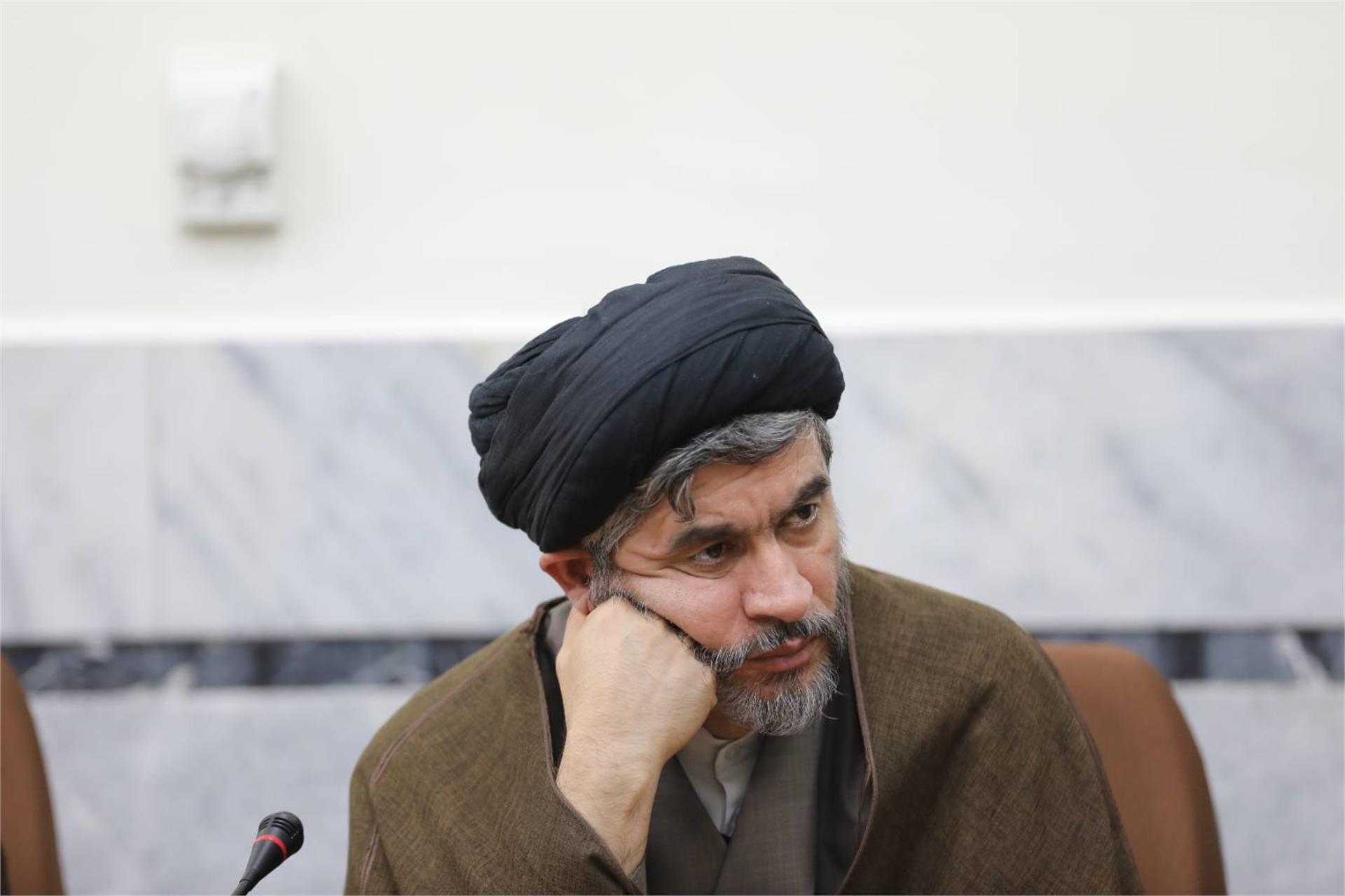 دیدار معاون و مدیران پژوهش حوزه‌های علمیه با آیت الله شب‌زنده دار (9)