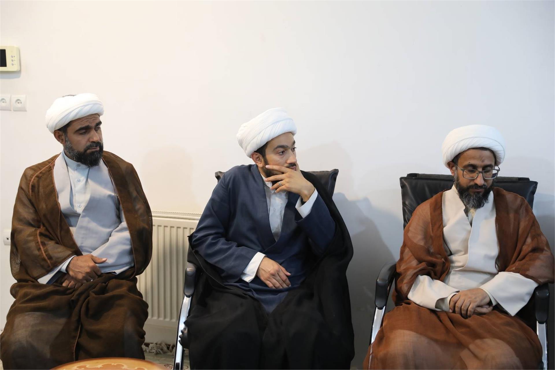 دیدار مدیران مدارس علمیه هرمزگان با آیت الله شب‌زنده‌دار - 11 مهر 1405 (7)