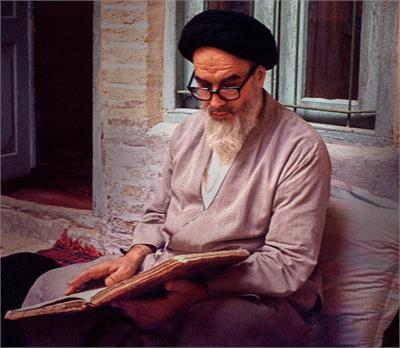 حوزه های روحانیت محل تدریس و تعلیم و تربیت و رهبری مسلمانان است