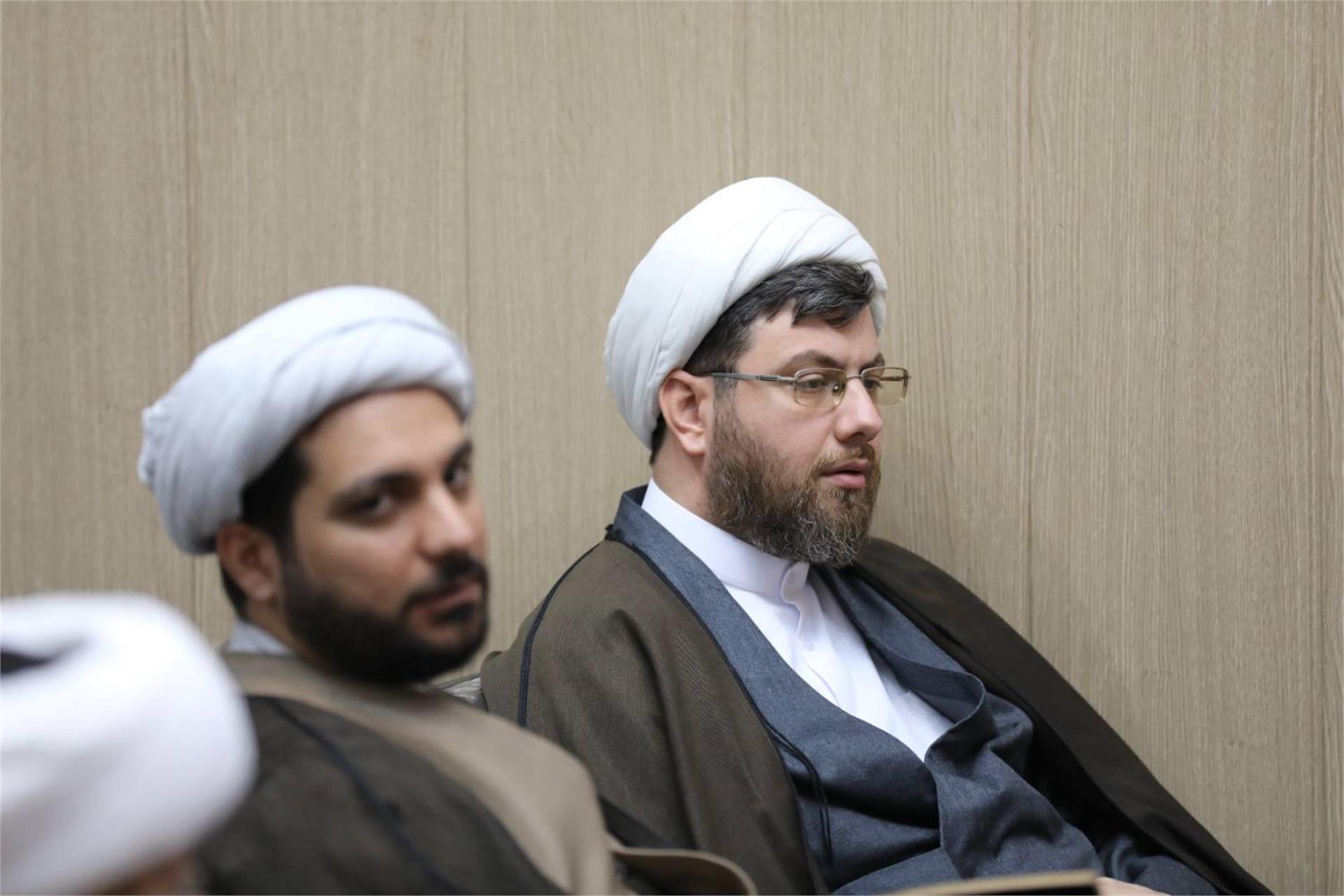 گردهمایی اساتید اهواز (23 بهمن 1404) (8)