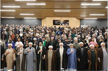 گردهمایی اساتید، طلاب و مبلغین حوزه علمیه منطقه کاشان برگزار شد