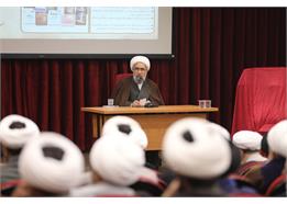 تألیفات متنوع آیت الله العظمی صافی گلپایگانی حاکی از دانش وسیع، معلومات گسترده، بیان روشن و منطق نیرومند ایشان است