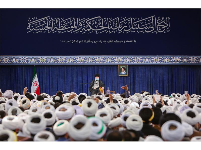 اولویت حوزه‌ها تبلیغ است