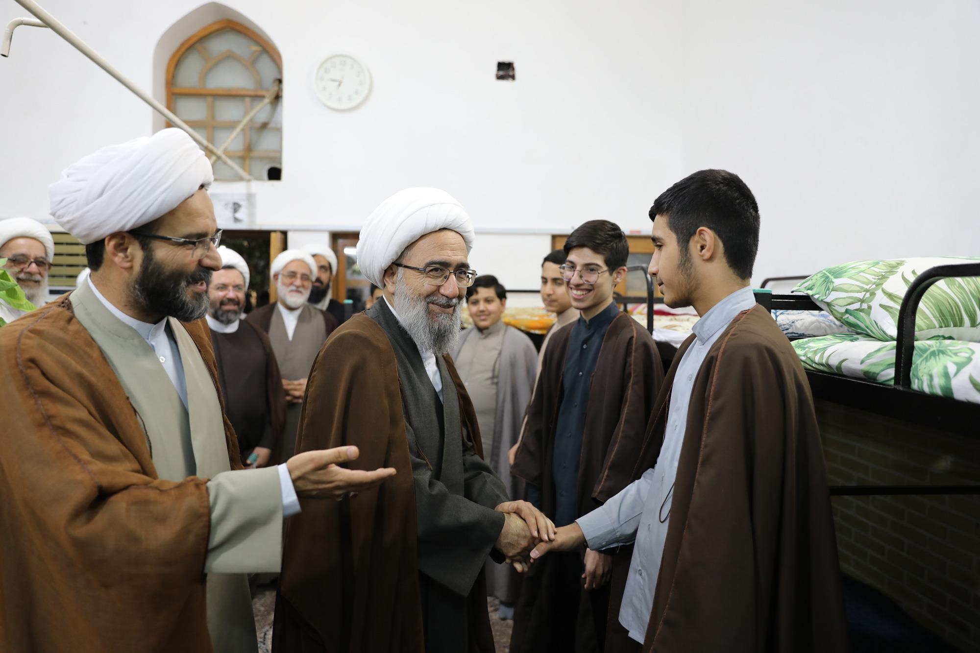 بازدید از مدرسه جهانگیرخان مهرماه 1404 (15)