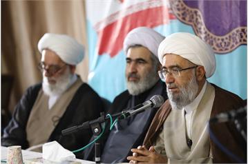 حوزه علمیه صرفا یک آکادمی علمی نیست /  هویت ما اخلاق است