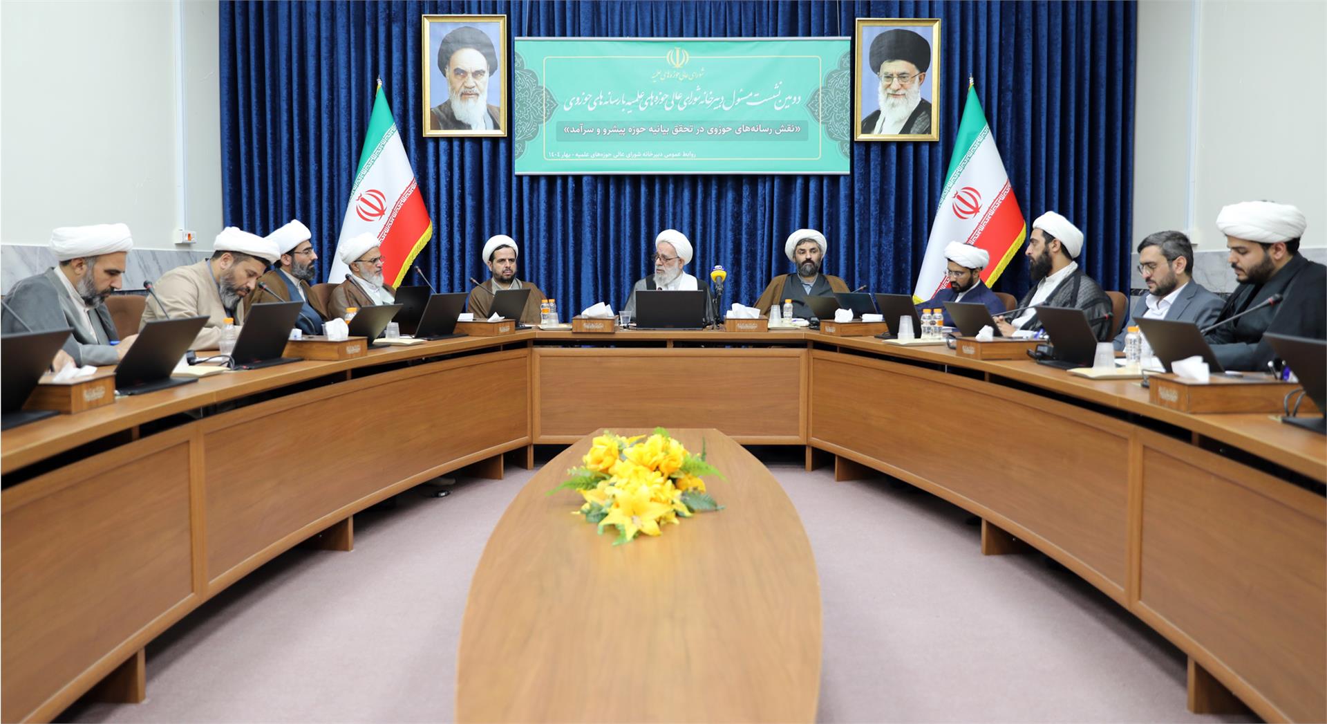 دومین نشست با رسانه‌های حوزوی (5)