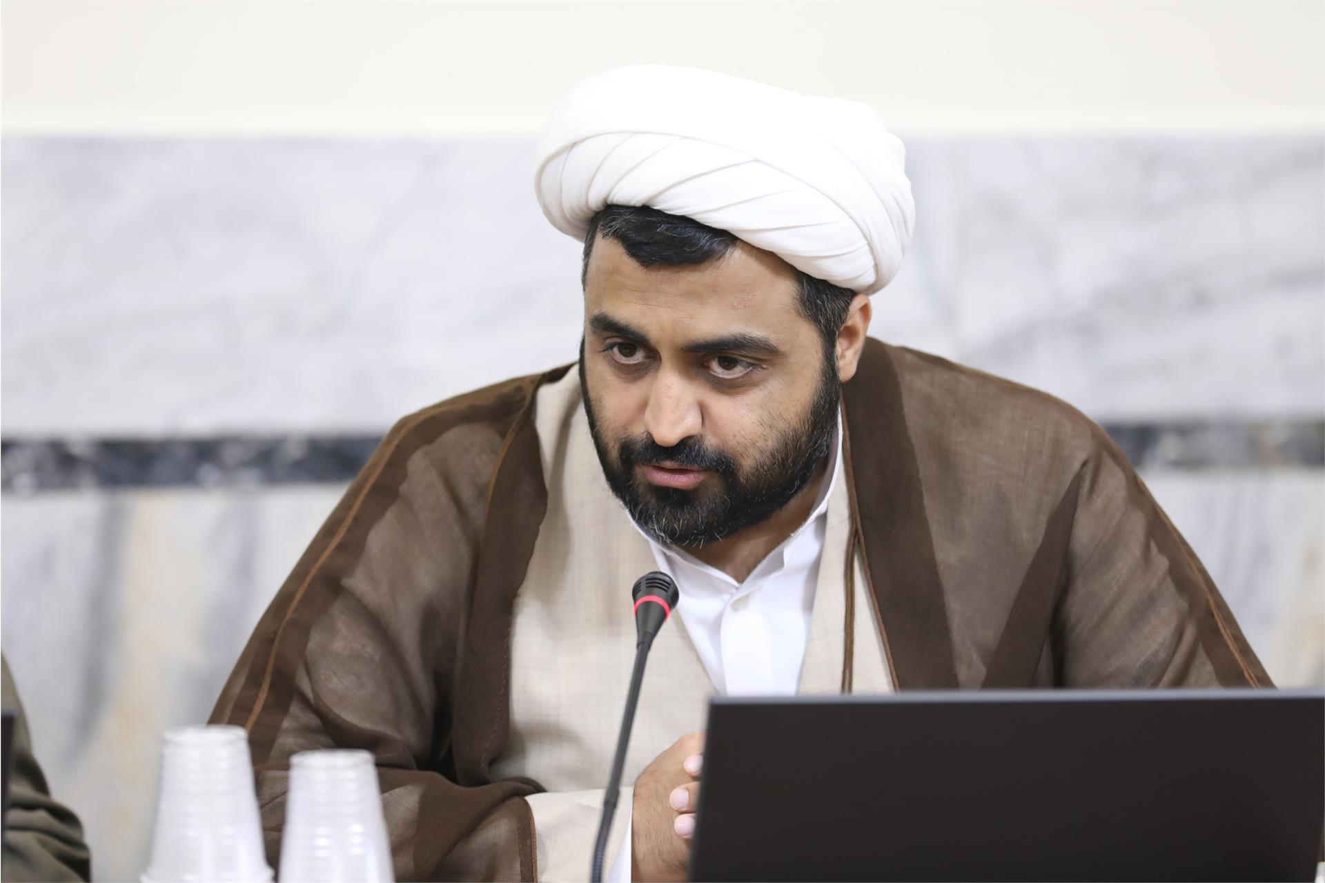 نشست هم اندیشی با اساتید سطوح عالی (تیرماه 1402)