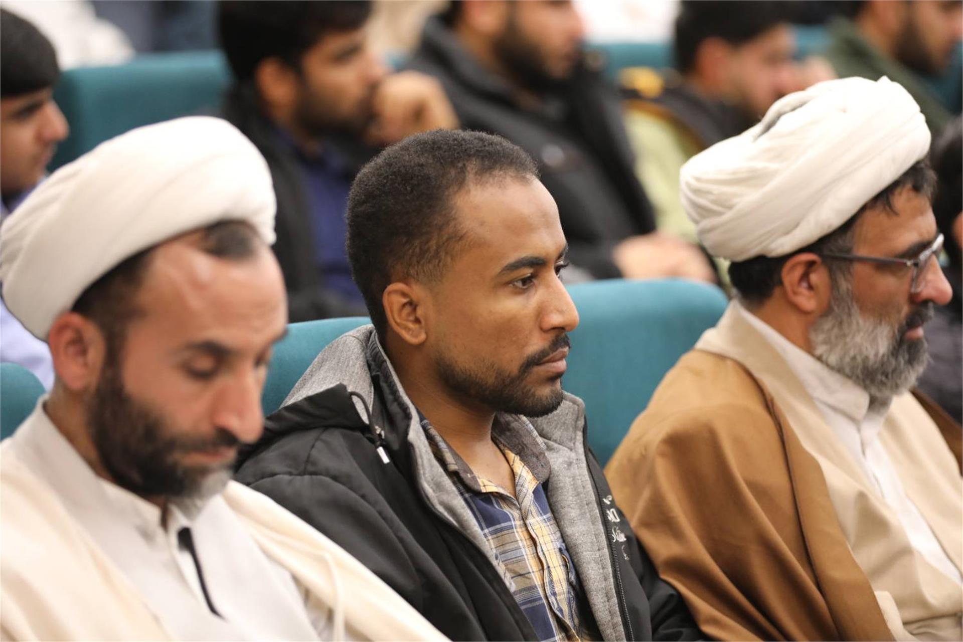 گردهمایی اساتید، طلاب و مبلغین حوزه علمیه منطقه کاشان (9 بهمن 1404) (6)