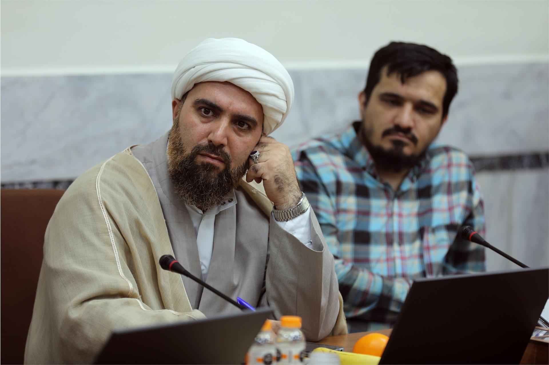 نشست با رسانه های حوزوی 25 اسفند (10)