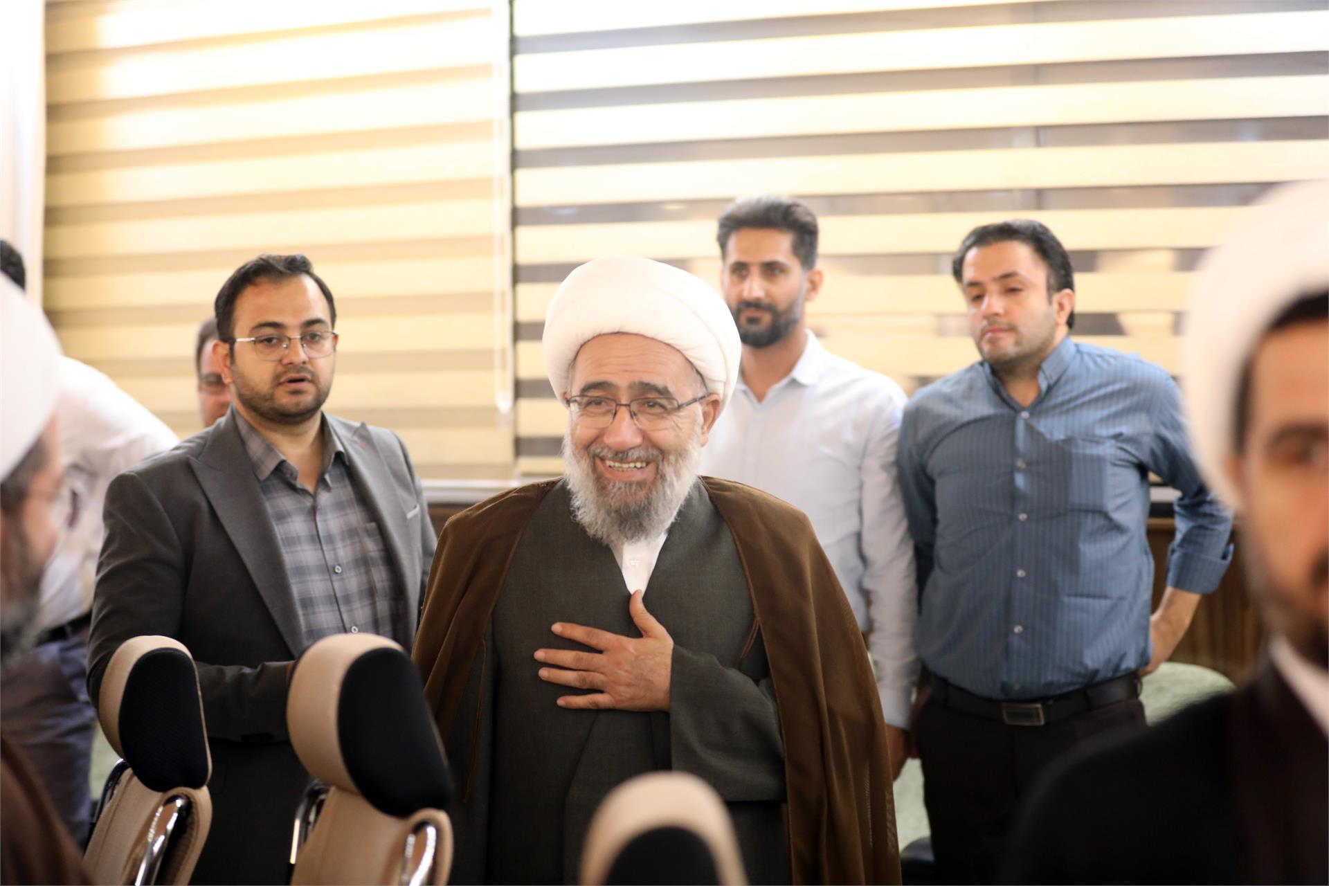 اختتامیه دومین همایش امنای مالی (16)