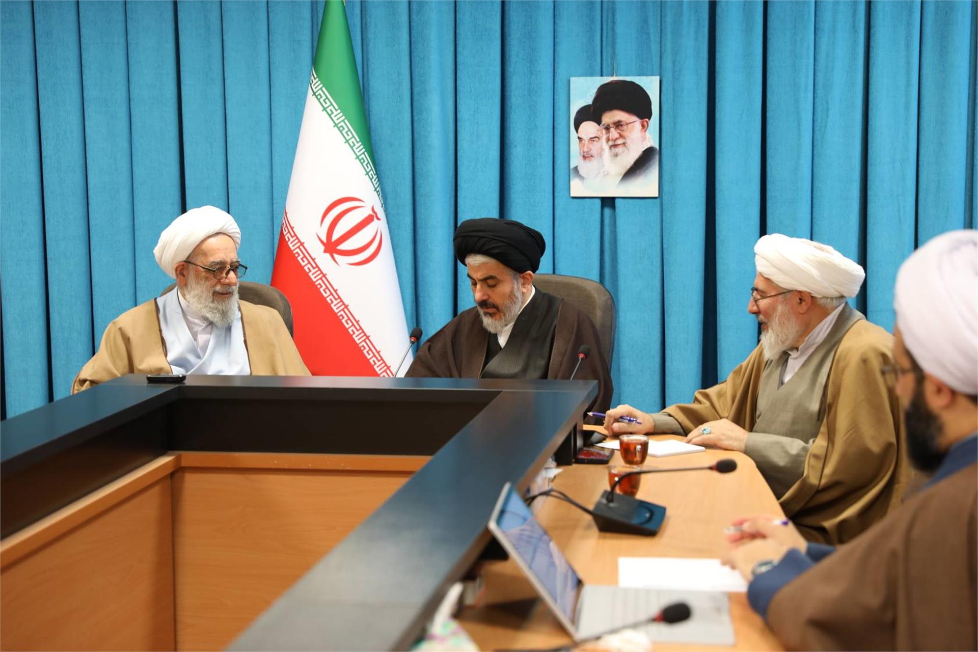 شورای حوزه علمیه استان آذربایجان غربی (1)