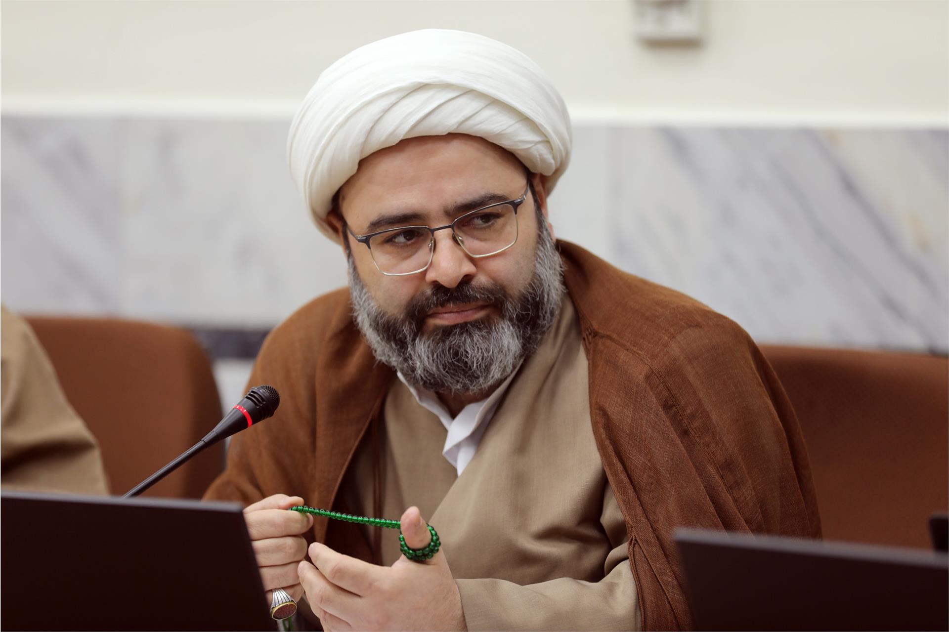 سلسله نشستهای اساتید و فضلای حوزه علمیه جلسه دوم (5)