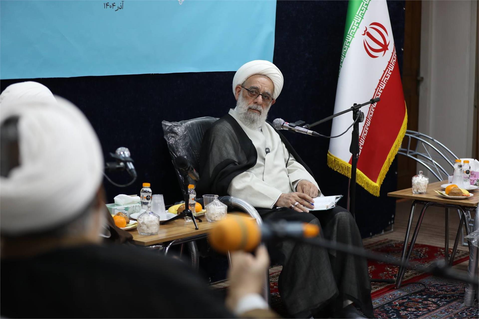 نشست تضارب آراء 13 آذر (10)