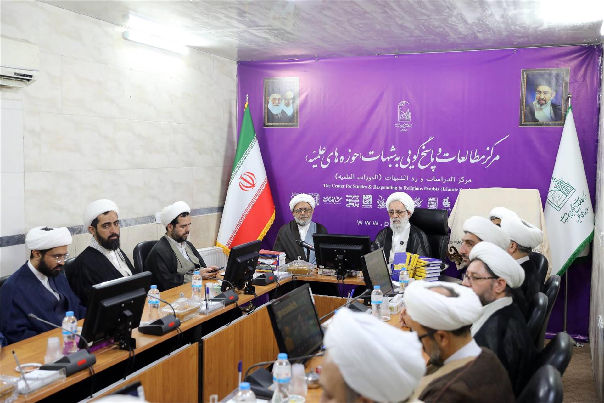 بازدید از مرکز مطالعات و پاسخگویی به شبهات - 21 مهر 1405 (3)