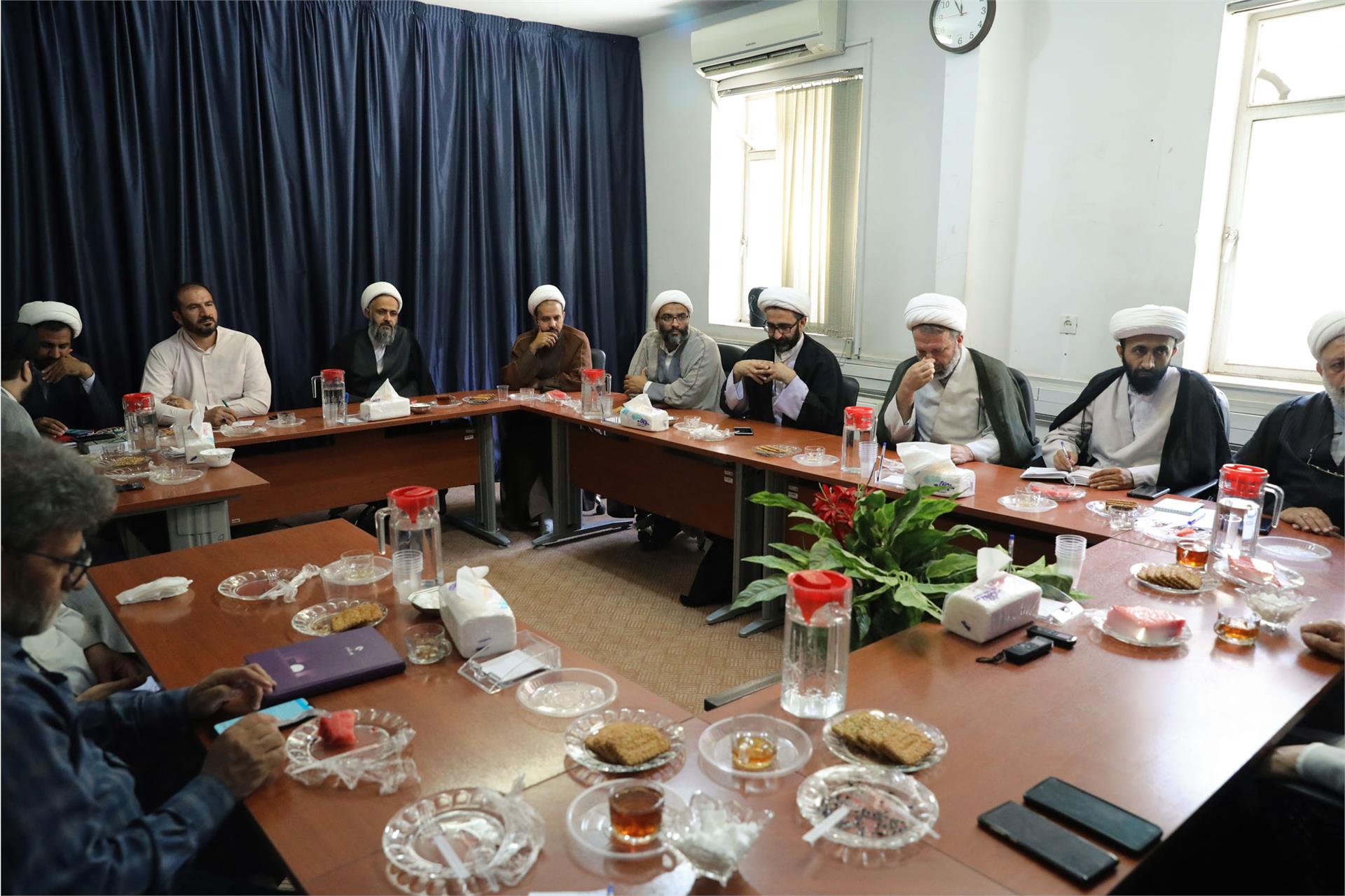 بازدید از مجتمع آموزشی پژوهشی تبلیغ