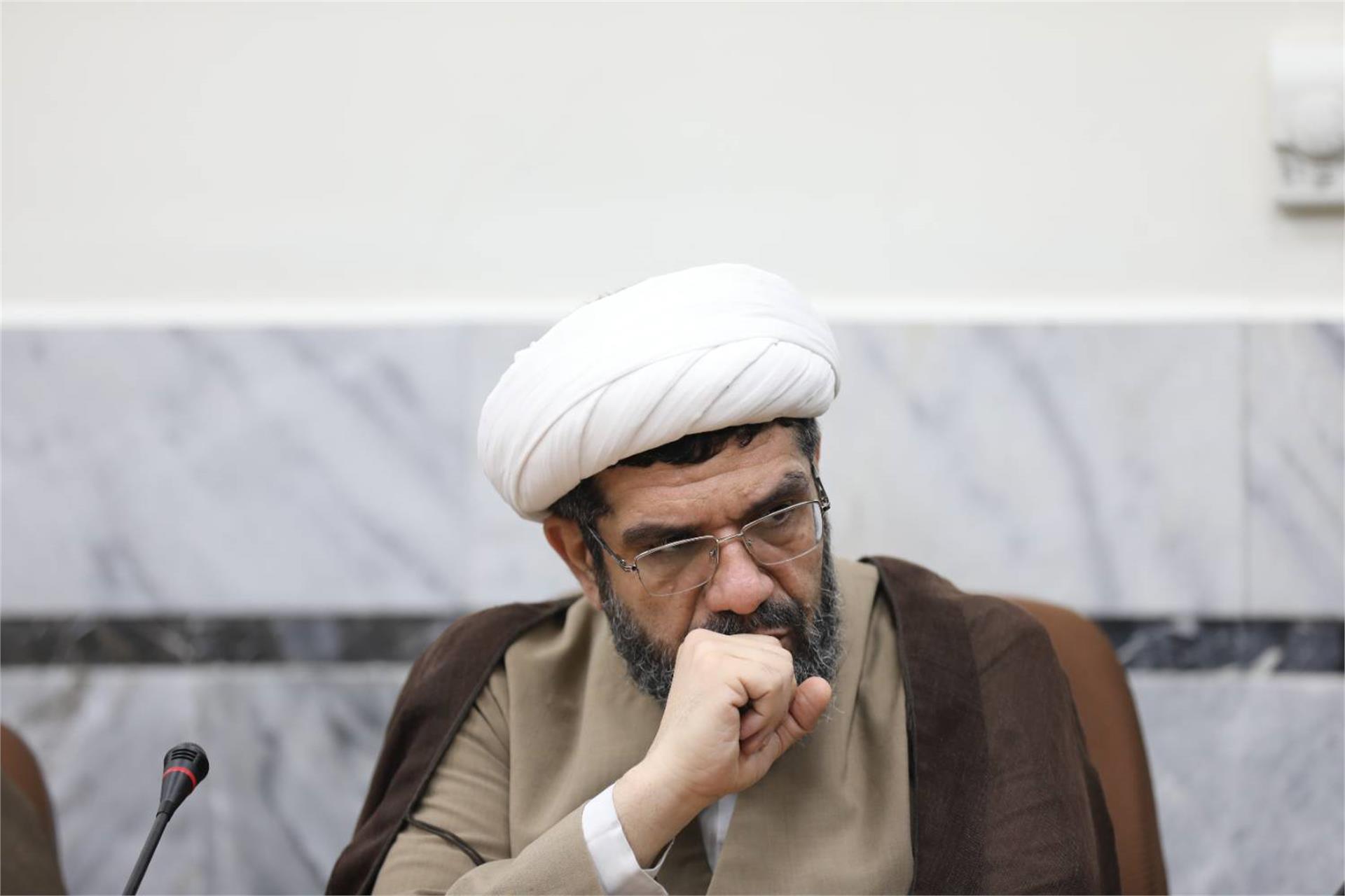 دیدار معاون و مدیران پژوهش حوزه‌های علمیه با آیت الله شب‌زنده دار (10)