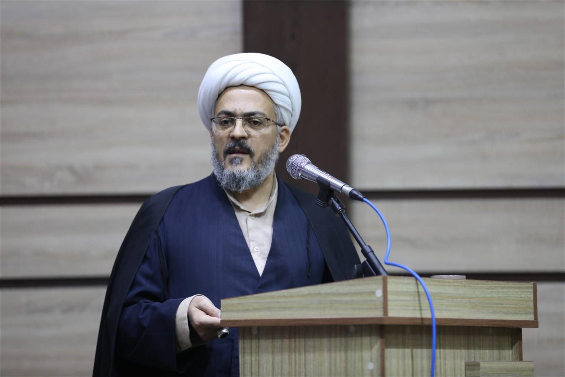 نشست با اساتید، طلاب و مبلغین ارومیه 15 بهمن (8)