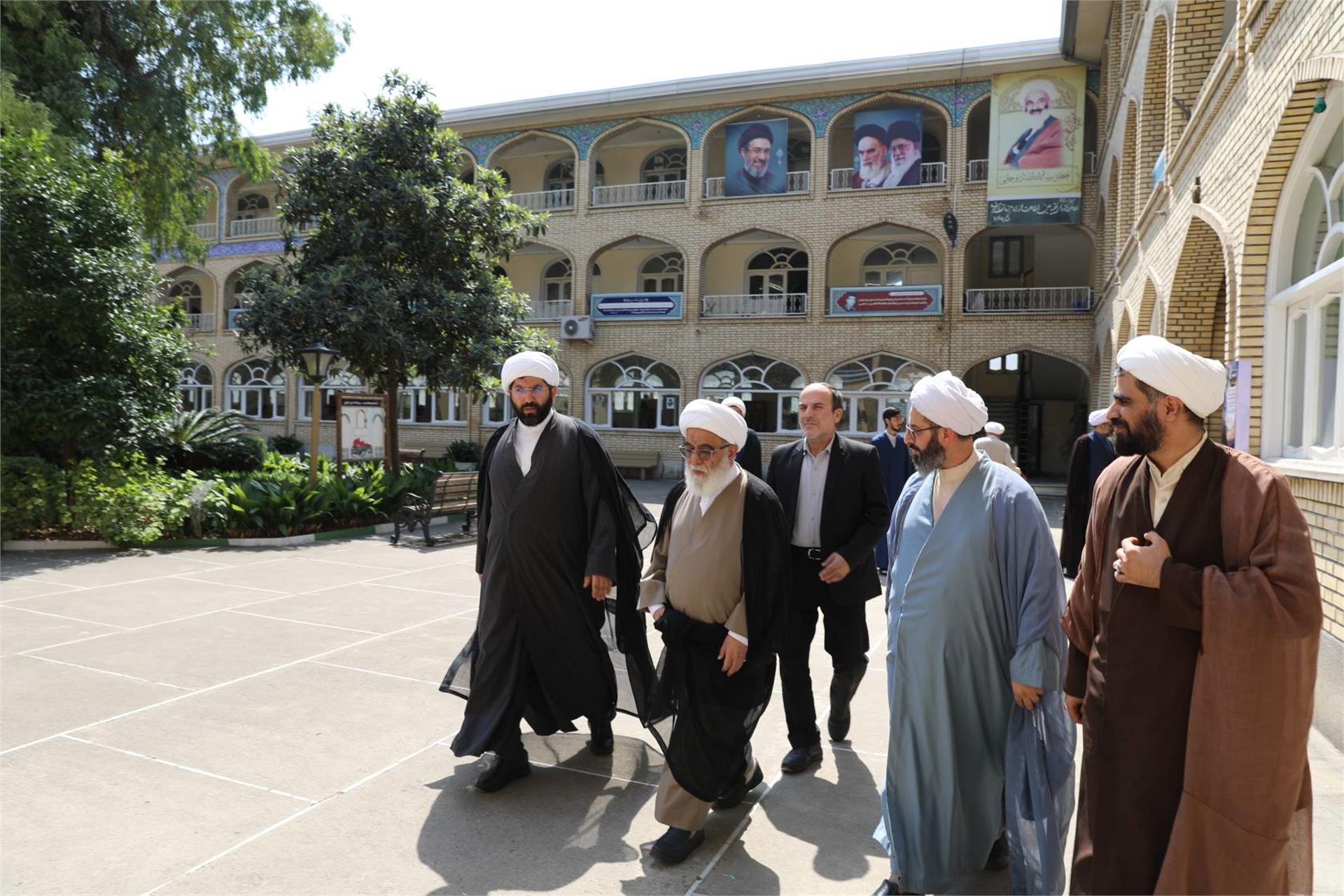بازدید از حجرات مدرسه علمیه خاتم الأنبیاء بابل - 22 شهریور 1405 (1)