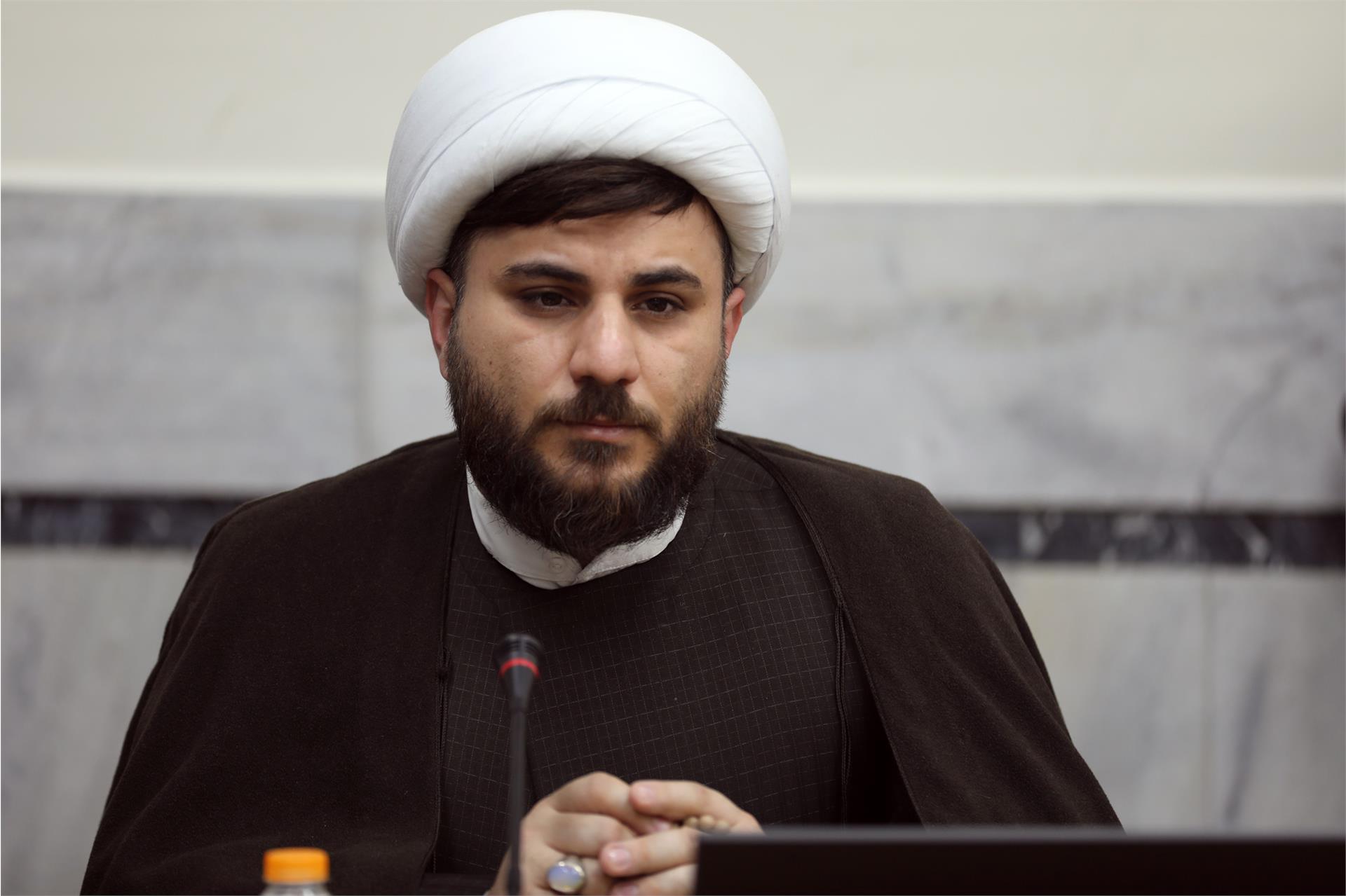 سلسله نشستهای اساتید و فضلای حوزه علمیه جلسه دوم (8)