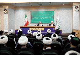 نشست دبیر شورای عالی حوزه‌های علمیه با استعدادهای برتر حوزوی برگزار شد