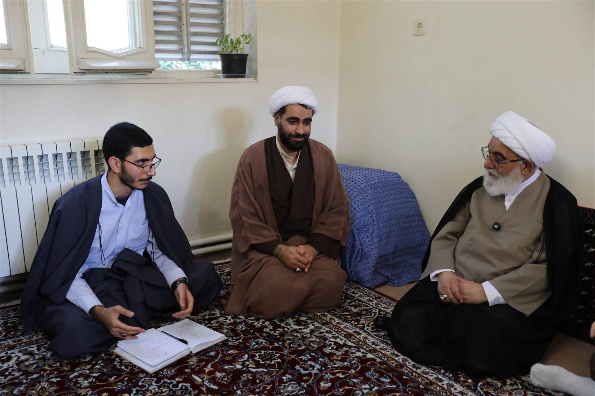 بازدید از حجرات مدرسه علمیه خاتم الأنبیاء بابل - 22 شهریور 1405 (3)