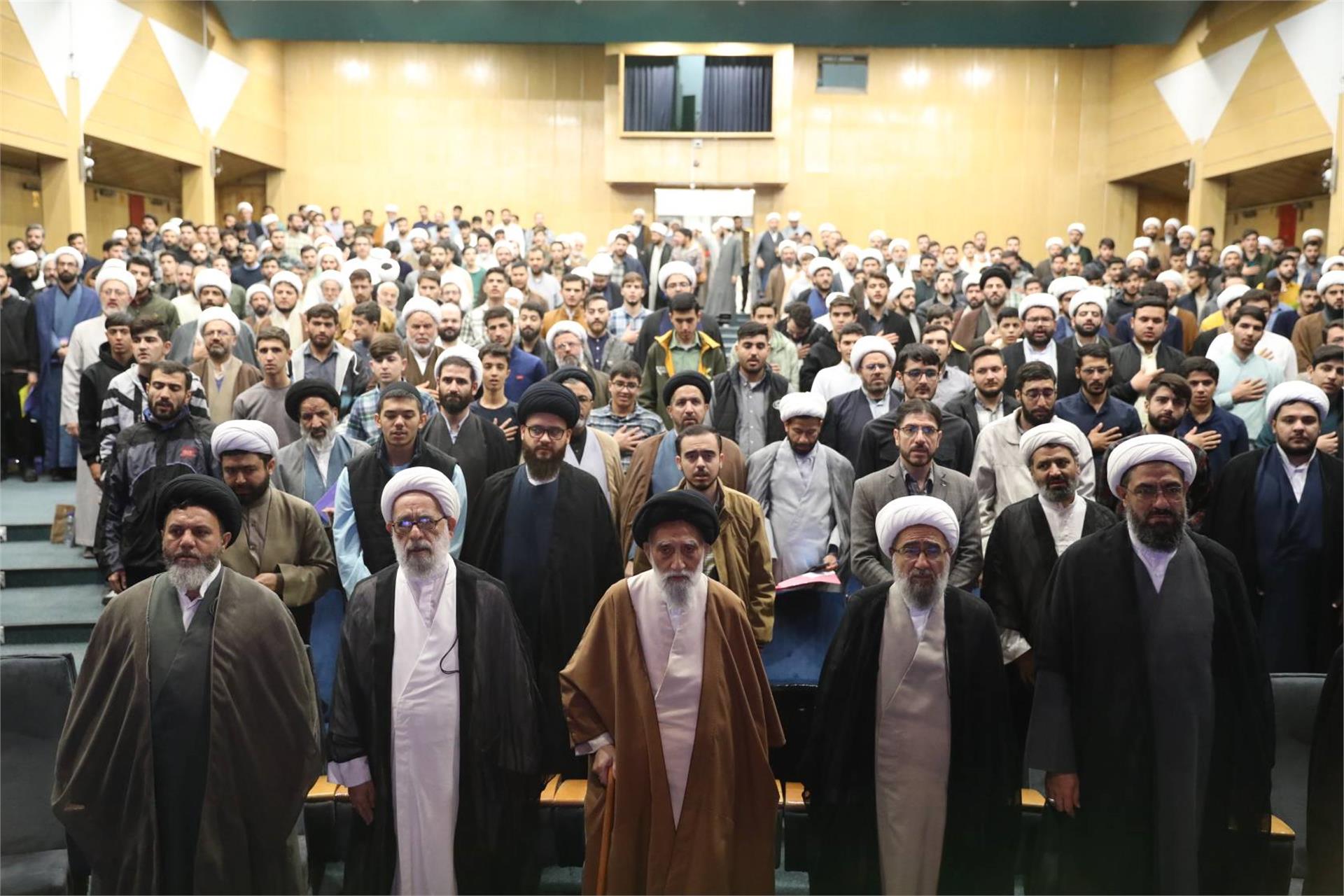 گردهمایی طلاب و اساتید استان همدان (آبان 1404) 31