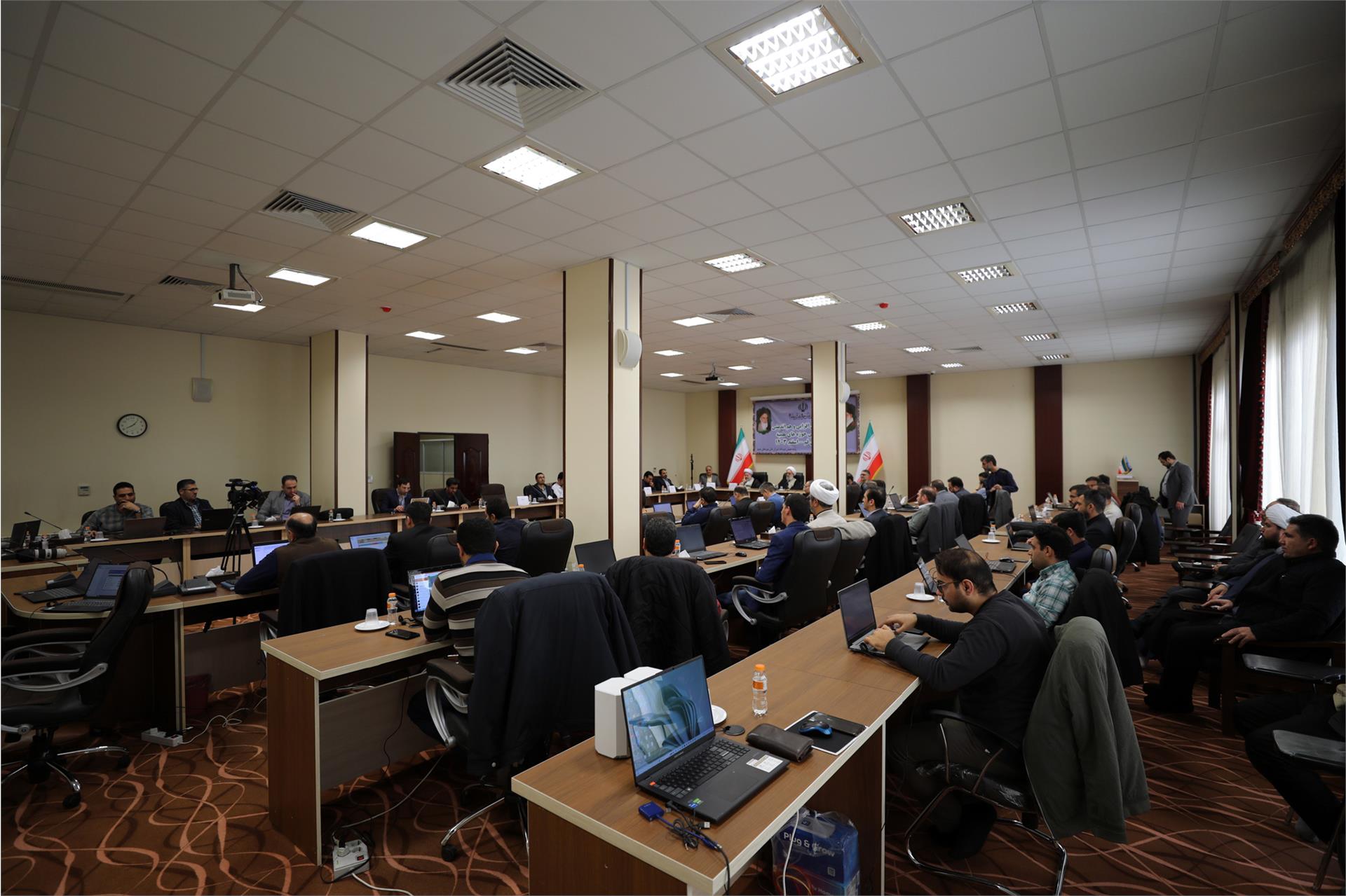 همایش امنای مالی (7)