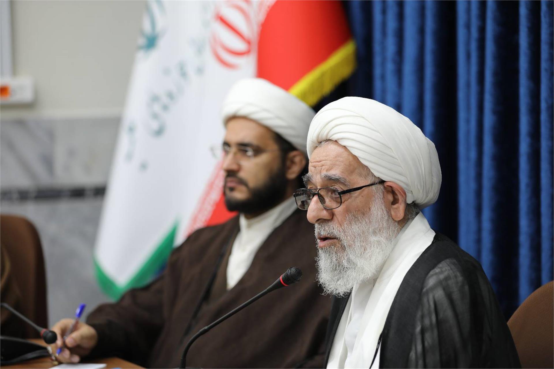 نشست مسئول دبیرخانه با رسانه‌های حوزوی (اسفند 1404) (1)