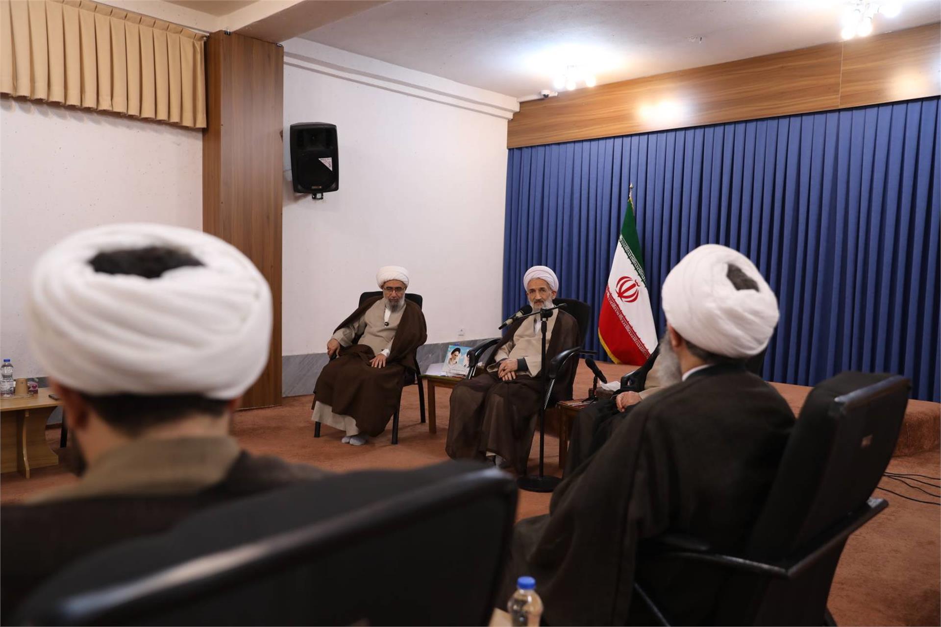 شورای حوزه علمیه استان مازندران (20 آذر) (7)