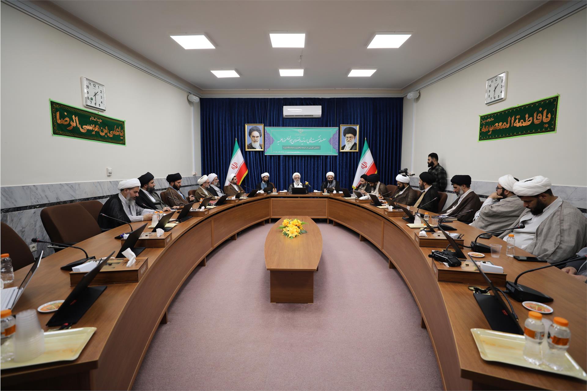 سلسله نشست با اساتید جلسه سوم (2)